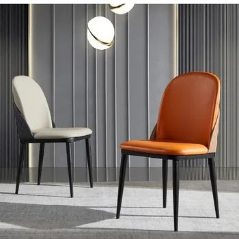 Минималистичный стул из углеродистой стали с искусственной кожаной спинкой, Дизайнерский обеденный стул для гостиничного клуба, Железный обеденный стул с искусственным покрытием