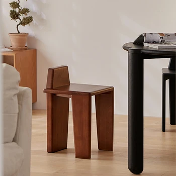Обеденный стул Nordic из массива дерева Акцент салона середины века Home Ins Дизайнерское кресло для гостиной Простой табурет Muebles Furniture WKDC
